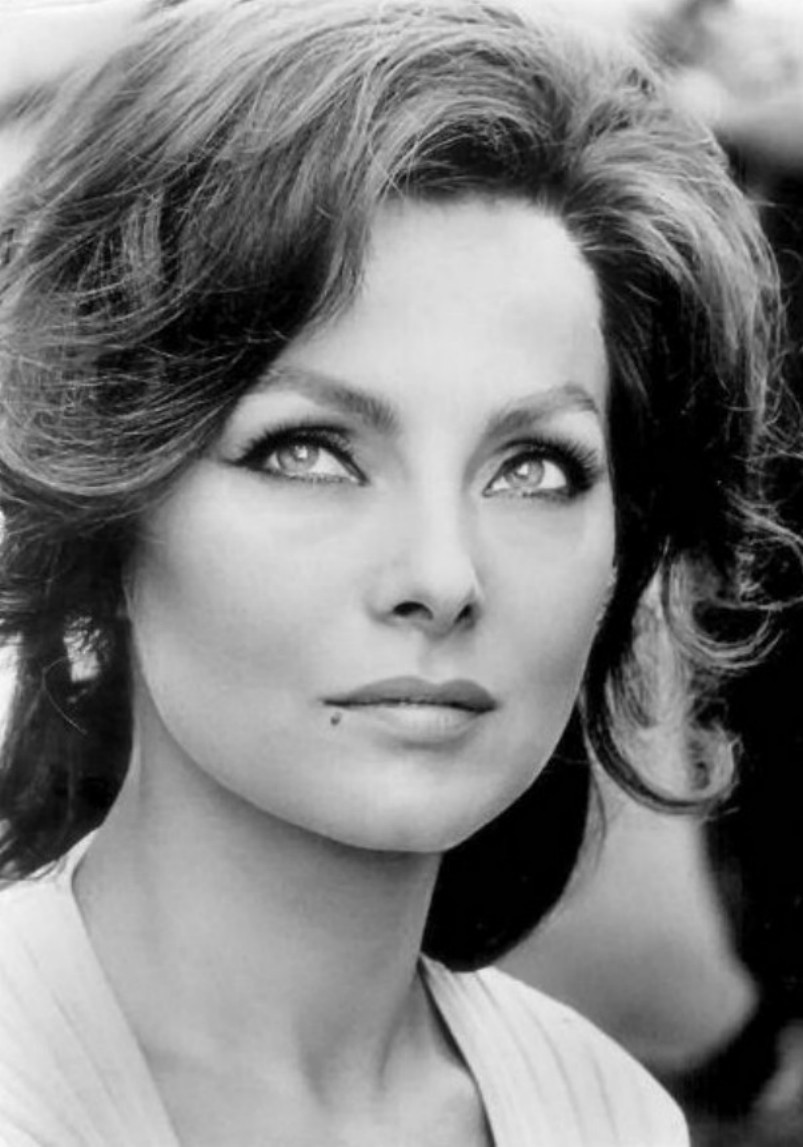 Virna Lisi - Picture Gallery