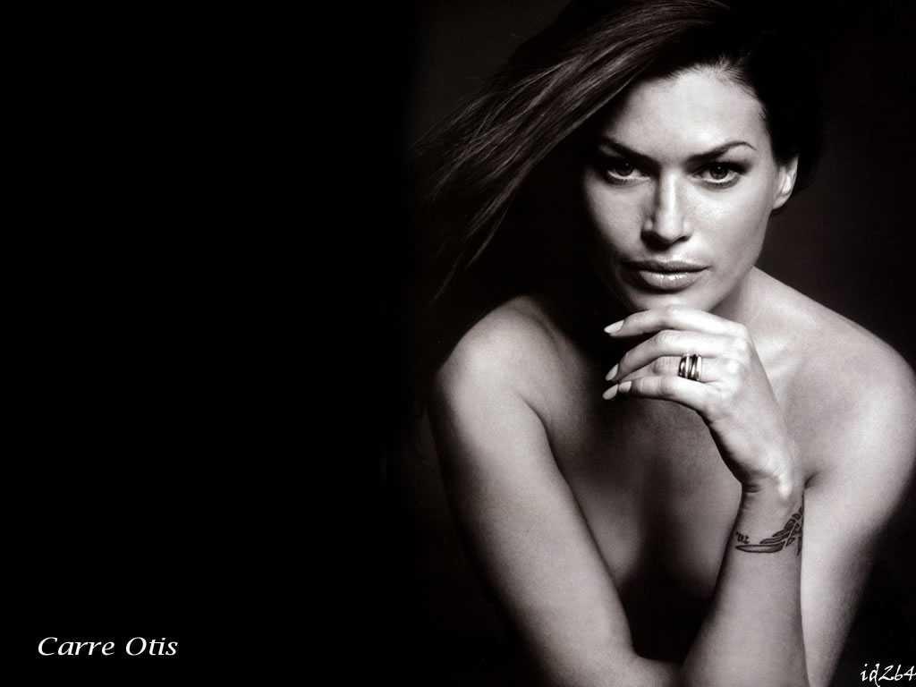 Carre Otis - Images Gallery