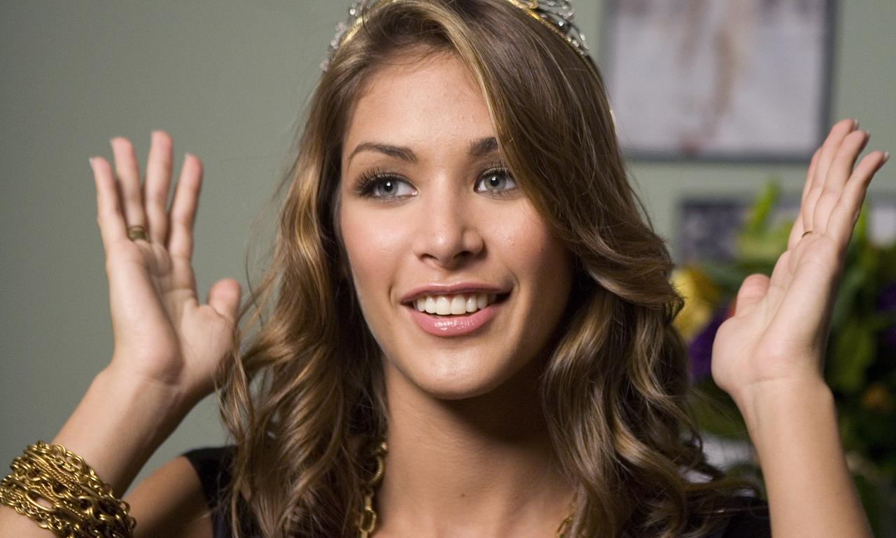 Dayana Mendoza wallpaper 1280x768