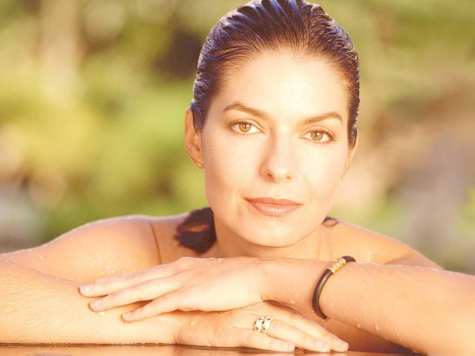 Sela Ward - Images Hot