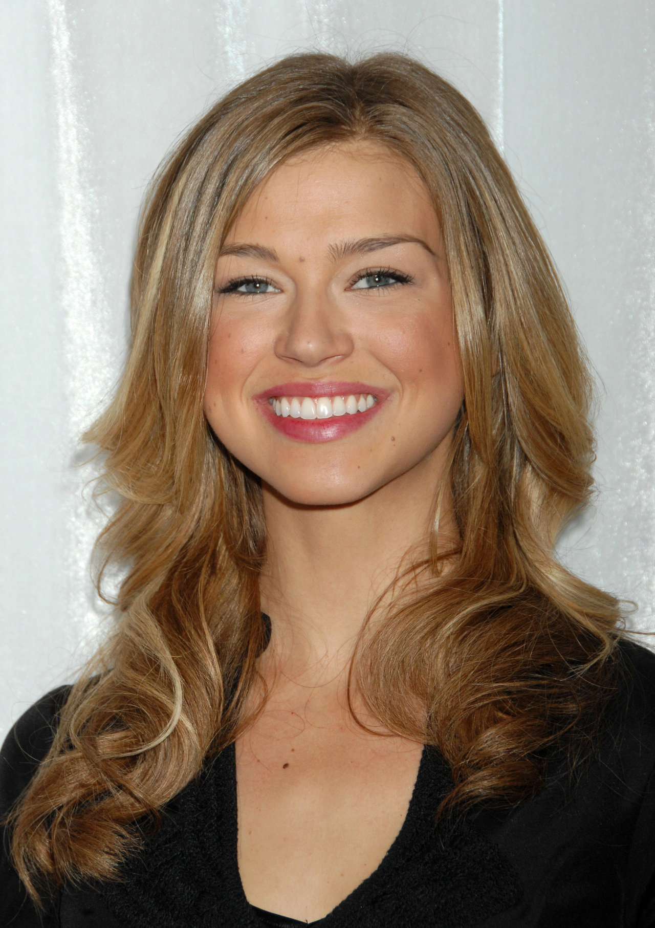 Adrianne Palicki legion