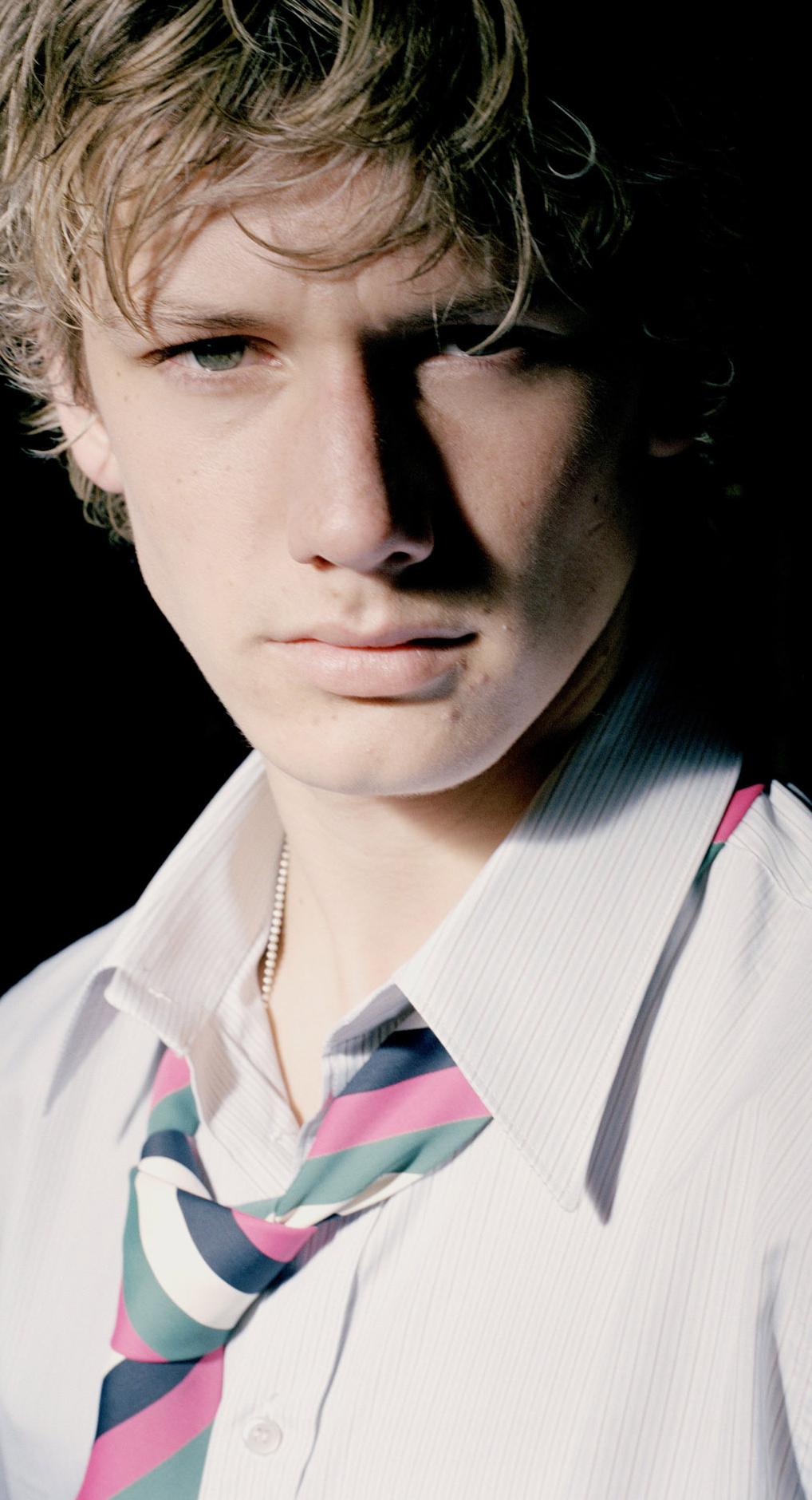 Alex Pettyfer