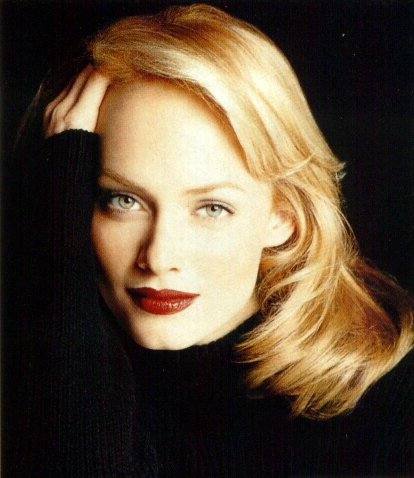 Amber Valletta