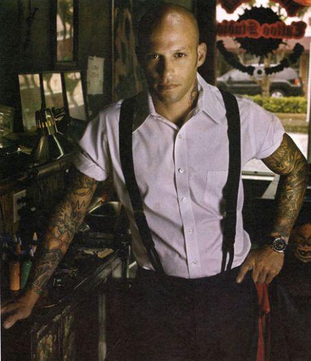 Ami James