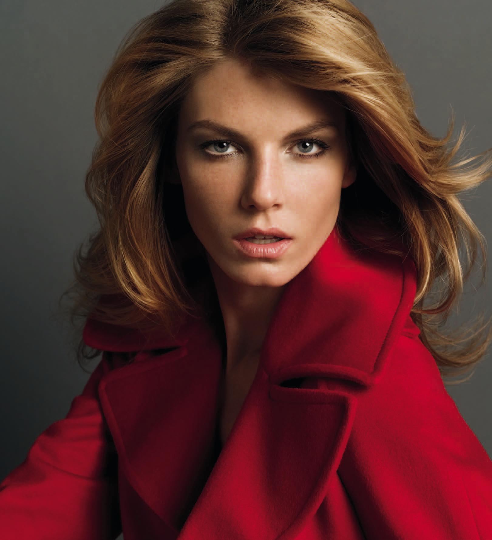 Angela Lindvall