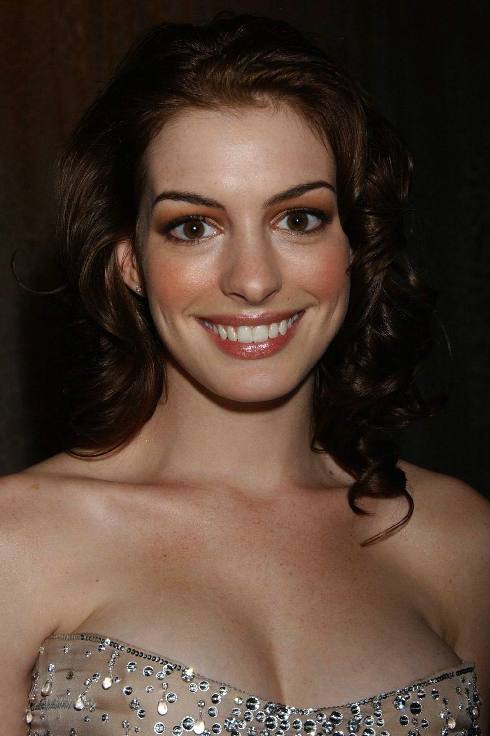 Anne Hathaway