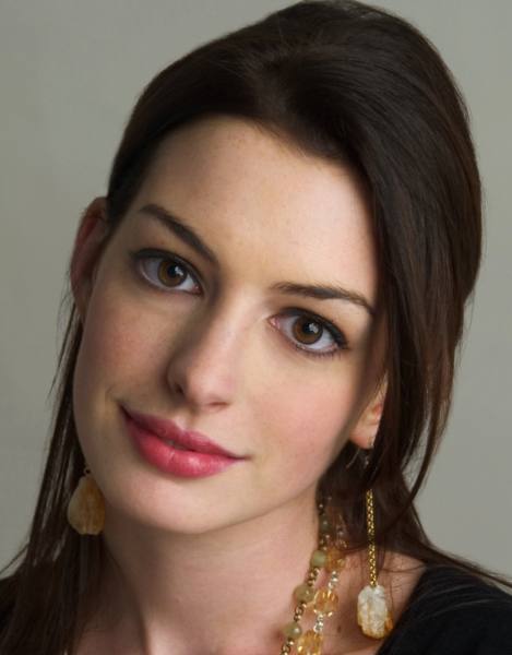 Anne Hathaway