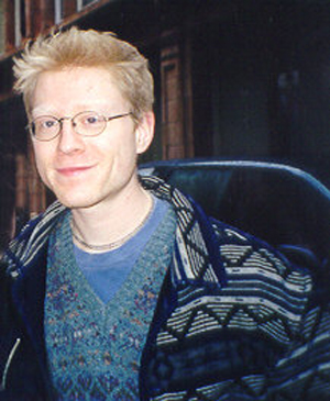 Anthony Rapp hair color