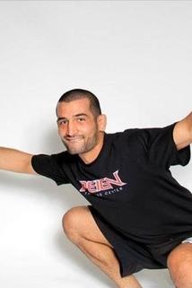 Profilový obrázek - Arian Sharifi