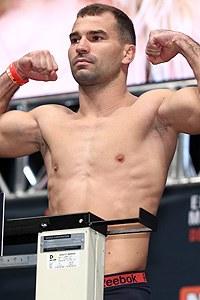 Profilový obrázek - Artem Lobov