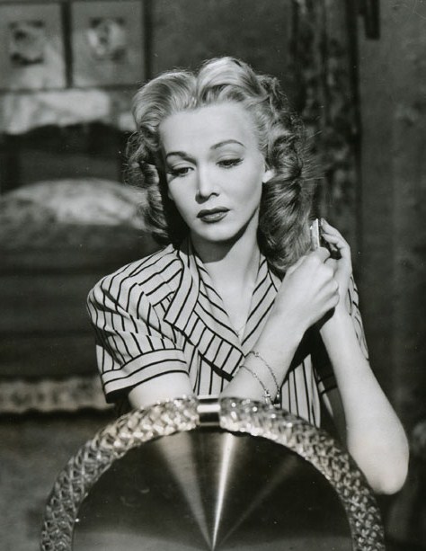 Carole Landis
