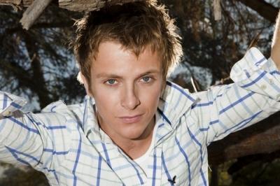Charlie Bewley