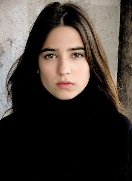 Clara Mamet