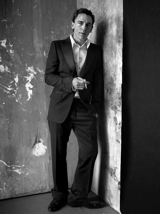 Daniel Craig