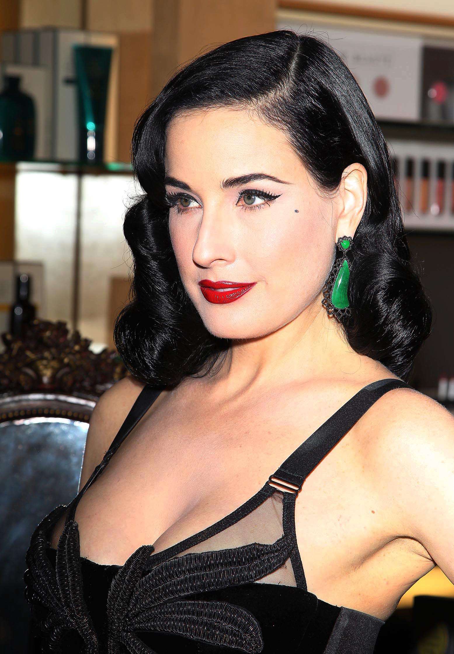 Dita Von Teese