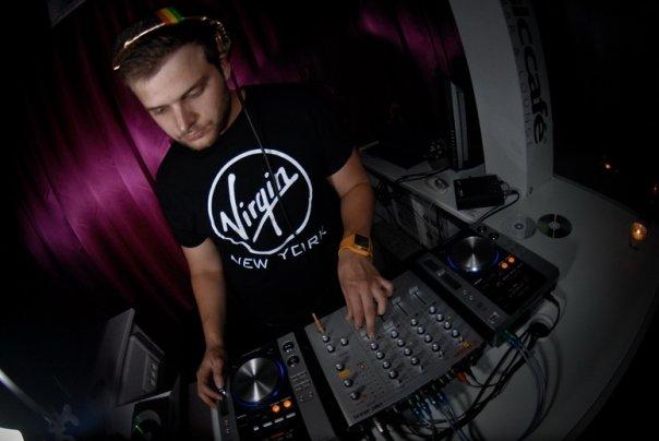 Dj Cuffia