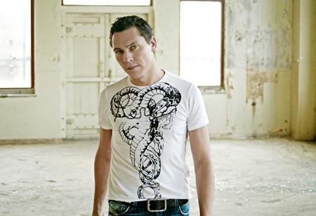 DJ Tiësto