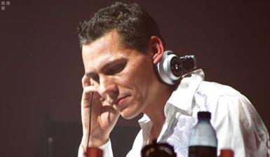 DJ Tiësto
