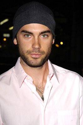 Drew Fuller mas que hermanos