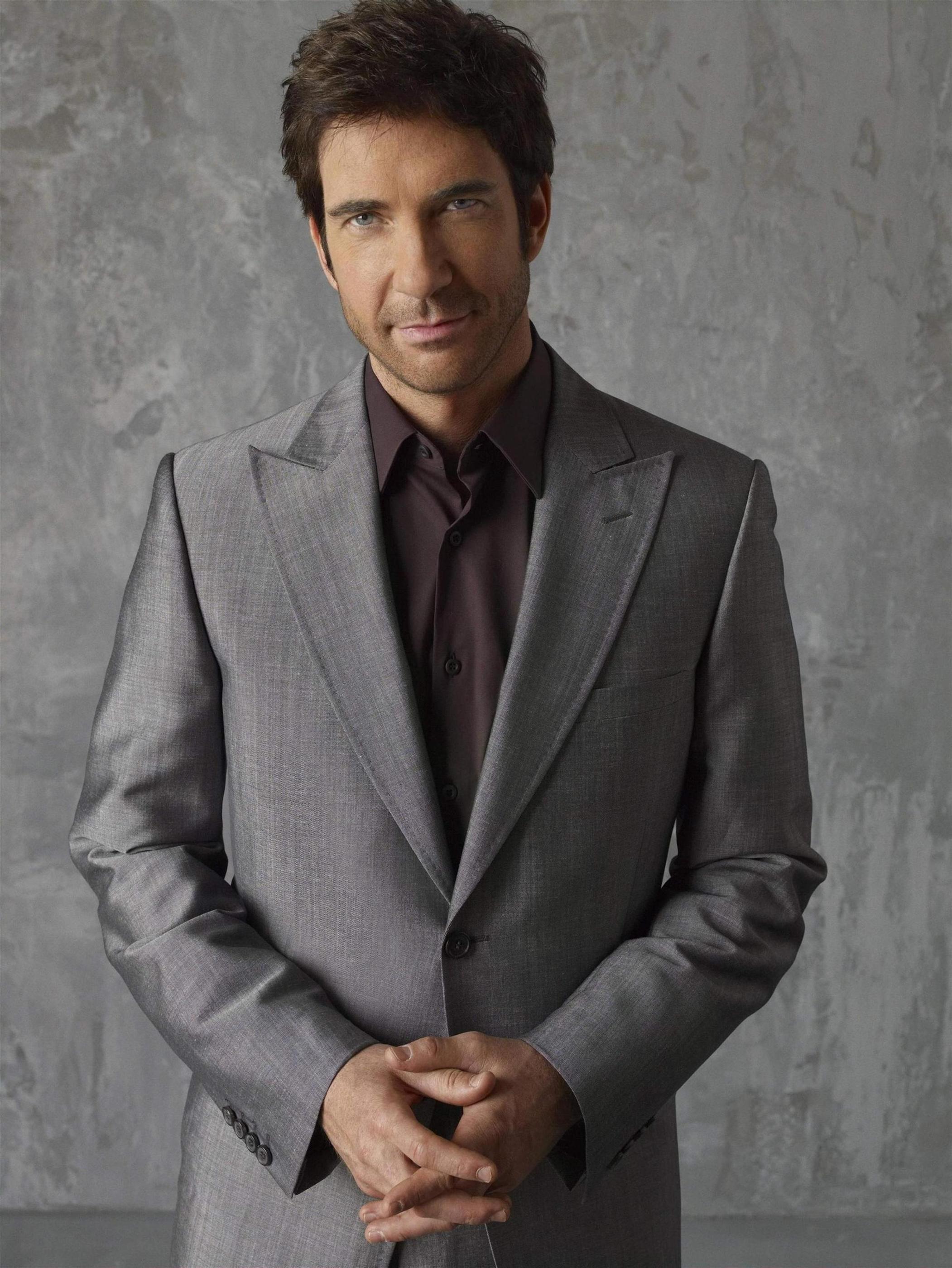 Dylan McDermott friends