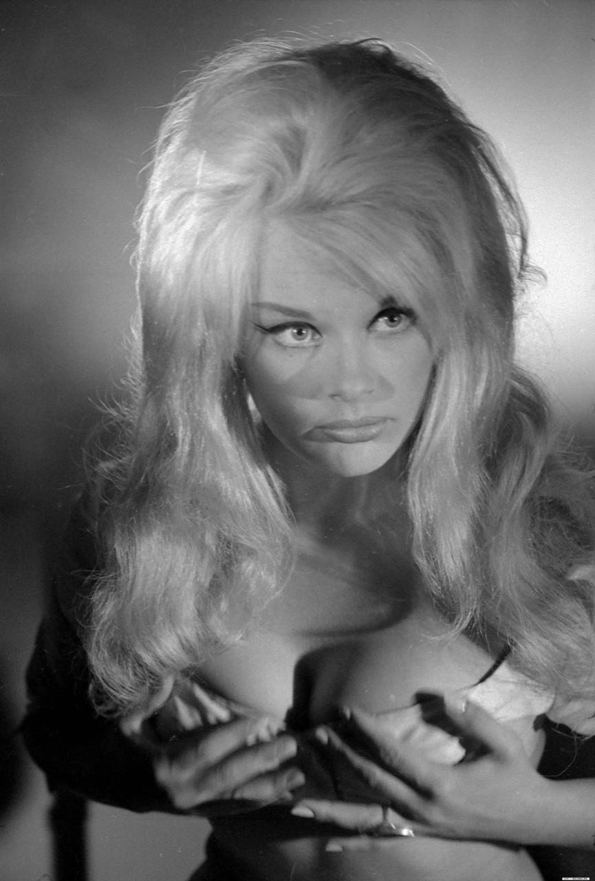 Elke Sommer