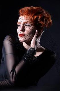Profilový obrázek - Eloise Kazan