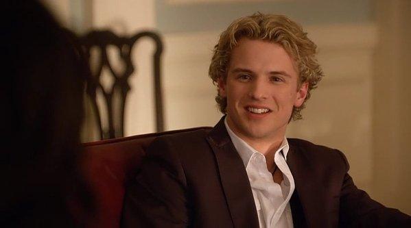 Freddie Stroma