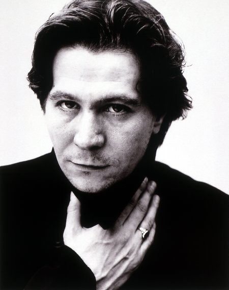 Gary Oldman