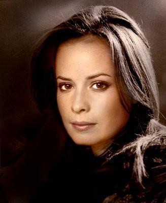 Holly Marie Combs