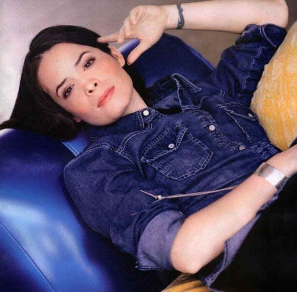 Holly Marie Combs