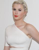 Ireland Baldwin | OSOBNOSTI.cz