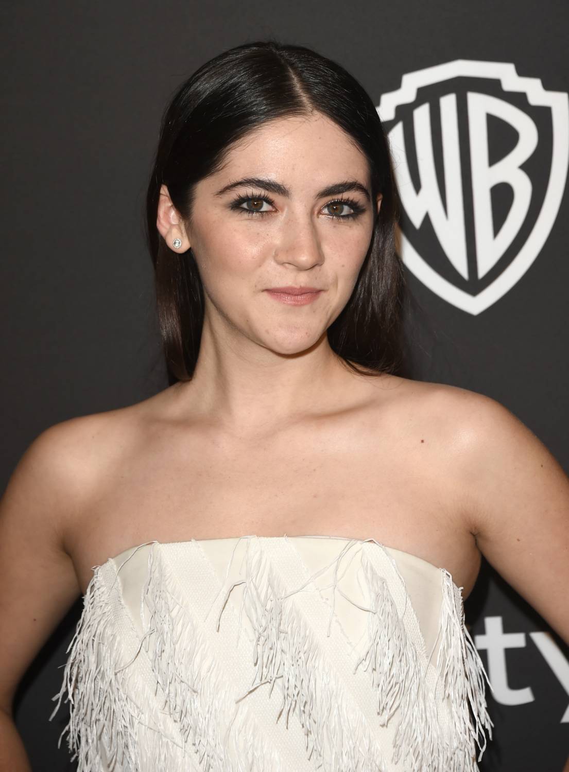 Isabelle Fuhrman jurassic world