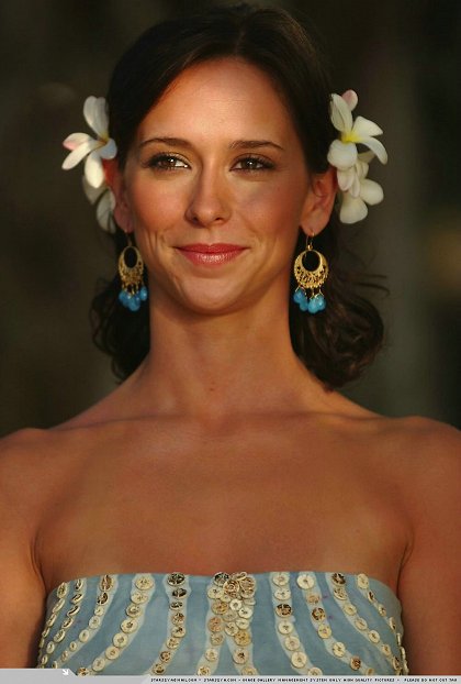 Jennifer Love Hewitt