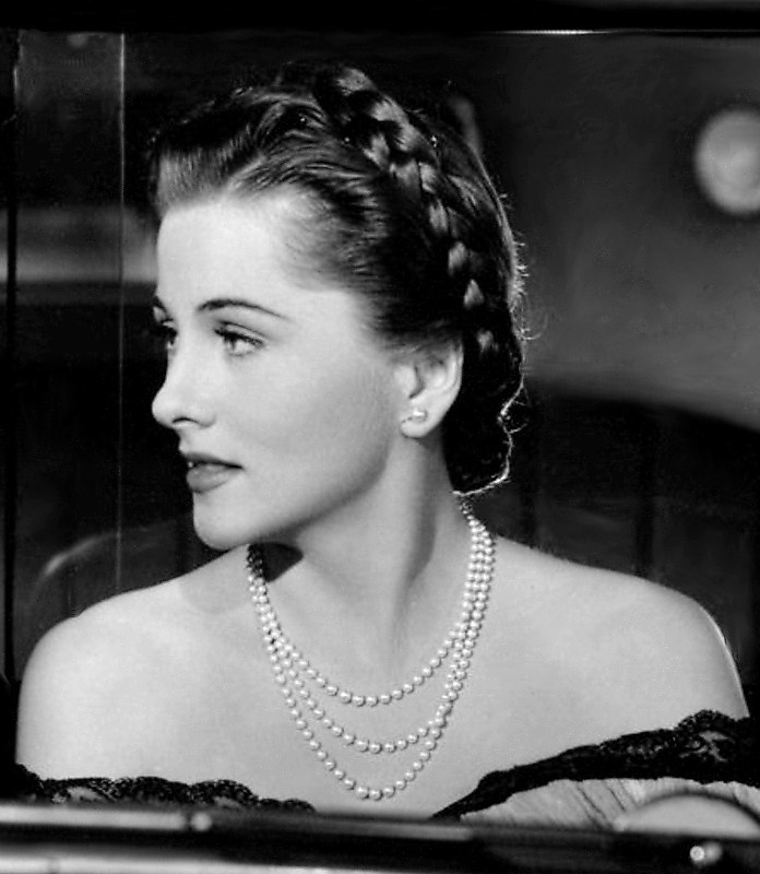 Joan Fontaine.