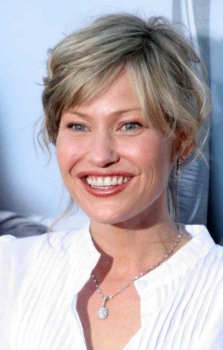 Joey Lauren Adams