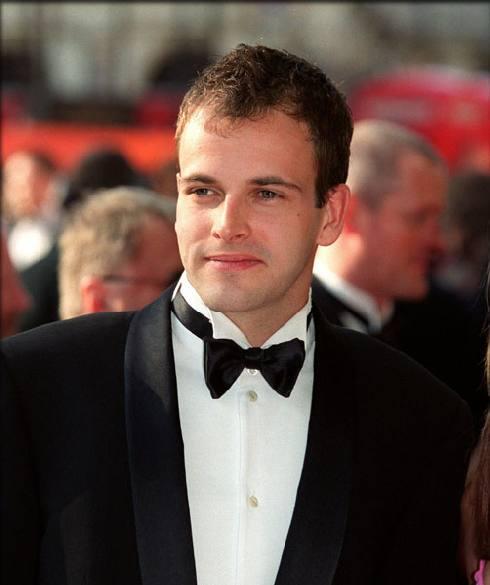 Jonny Lee Miller