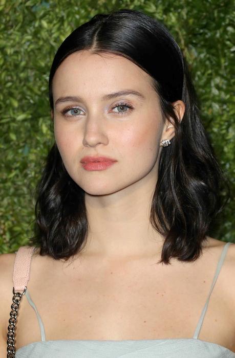 Julia Goldani Telles