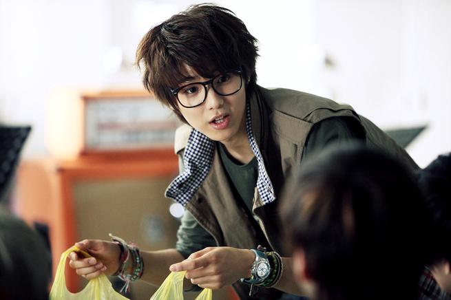 Kang Min-Hyuk
