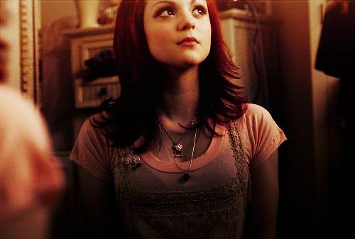 Kathryn Prescott