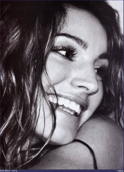 Kelly Brook
