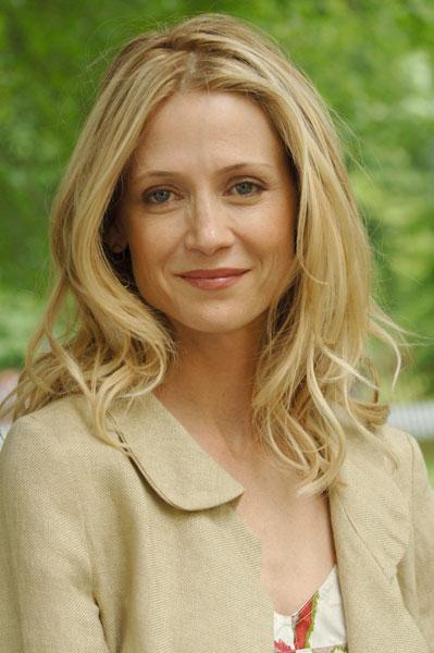 Kelly Rowan