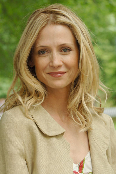 Kelly Rowan