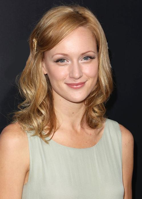 Kerry Bishé