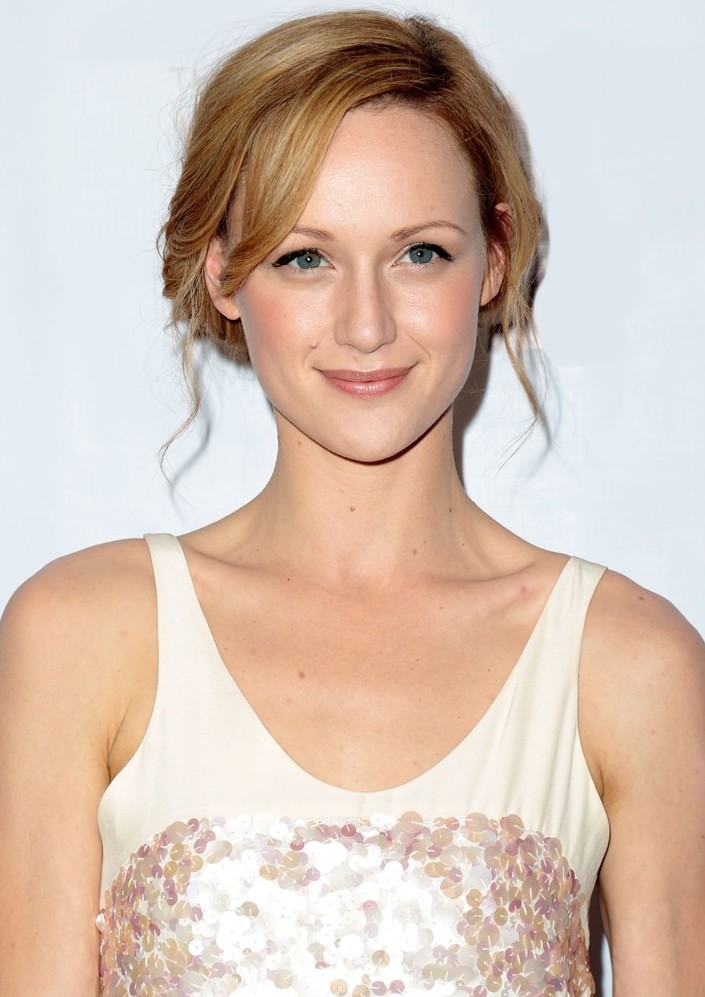 Kerry Bishé