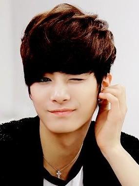 Kim JongHyun