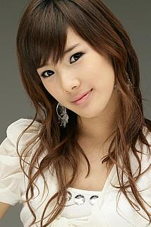 Profilový obrázek - Kim Sung-hee