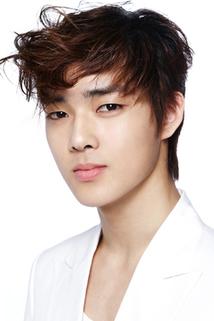 Profilový obrázek - Kim Yong Seok