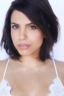 Profilový obrázek - Kristelle Monterrosa