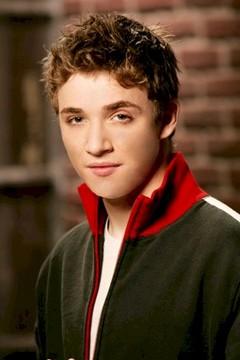 Kyle Gallner