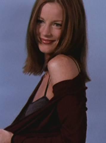 Laura Leighton